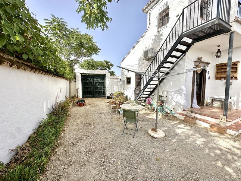Foto 5cb3770c-25d4-4dd3-a2c5-37b0d619f618. Casa a Archidona