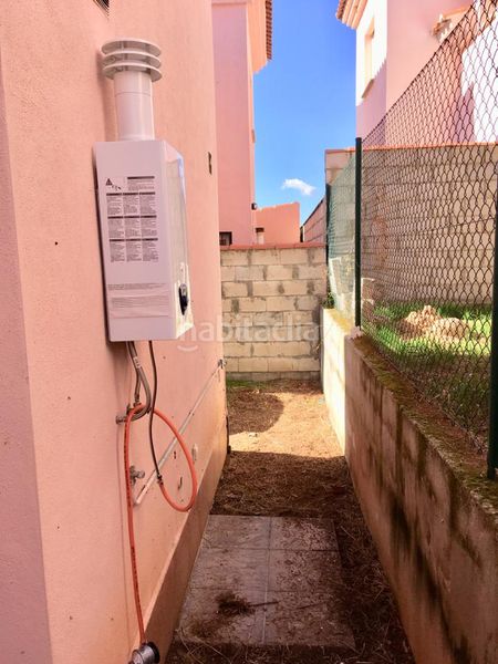 Foto 02ffe87a-d055-47a5-98fb-38f6c52dd2cc. Casa amb piscina a Fuente de Piedra