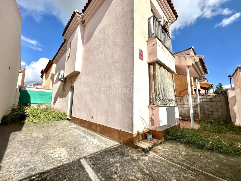 Foto 862f5a77-c76a-467d-90dd-ec04503e0dbe. Casa amb piscina a Fuente de Piedra