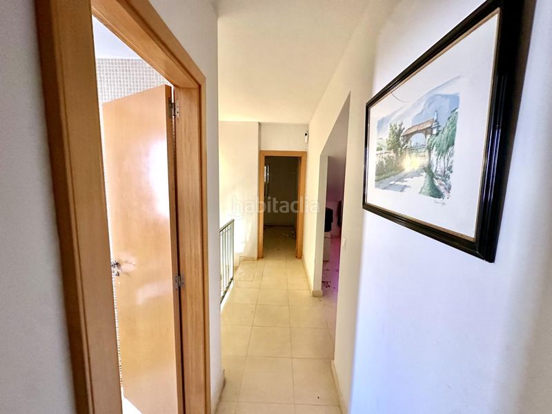 Foto f8f36620-b7eb-4cc4-a475-f0f984af6bc4. Casa amb piscina a Fuente de Piedra