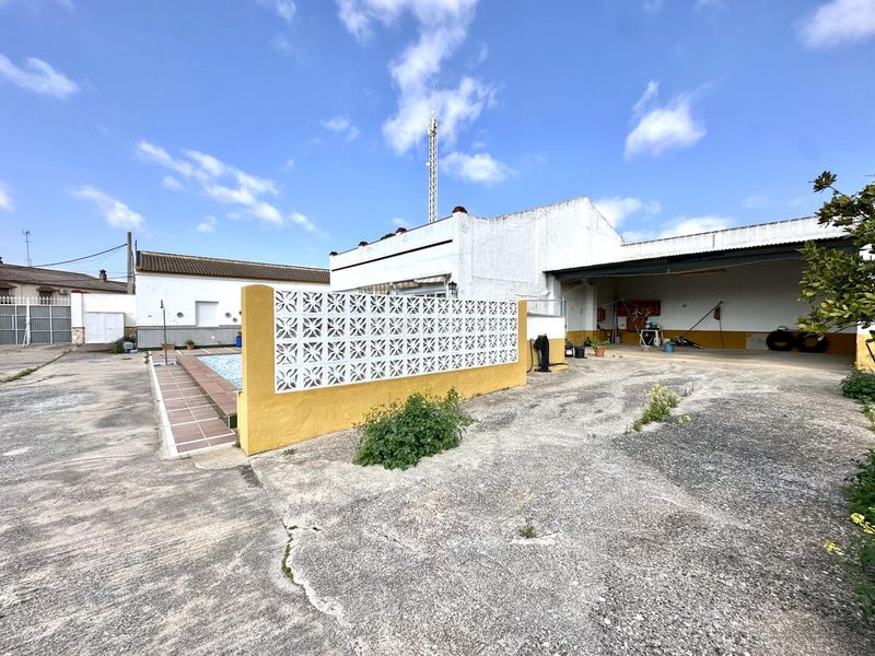 Foto c87df4d7-dc33-4bc7-abdc-1d9aee59a0c2. Casa amb aparcament piscina a Fuente de Piedra