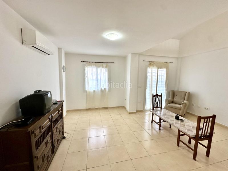 Foto a88a7d50-ac8c-4733-b693-e656296e4eab. Casa amb piscina a Fuente de Piedra