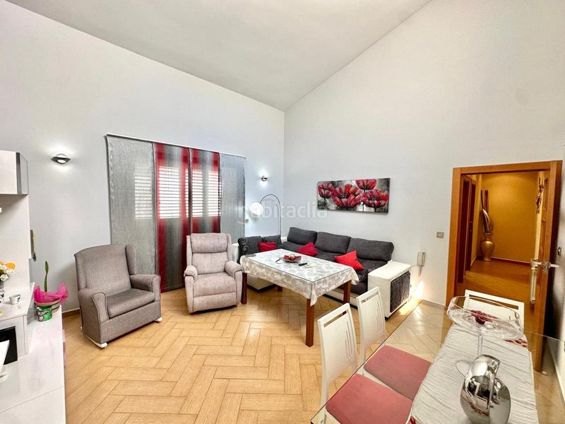 Foto cebdba3f-1303-4382-bd07-a31b1244bb93. Casa amb calefacció aparcament a Humilladero