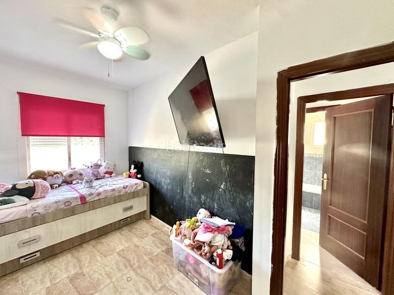 Foto d39fe9e8-5dcc-44a1-95ff-31f89acd1b90. Casa a Fuente de Piedra