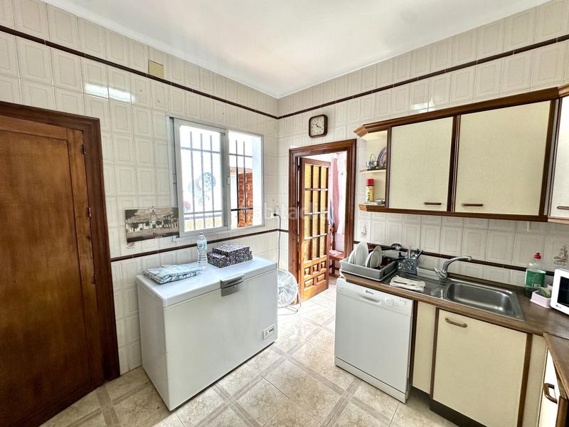 Foto 345c1d4c-f91d-49c0-bd34-7d978cba5a73. Casa amb aparcament a Mollina