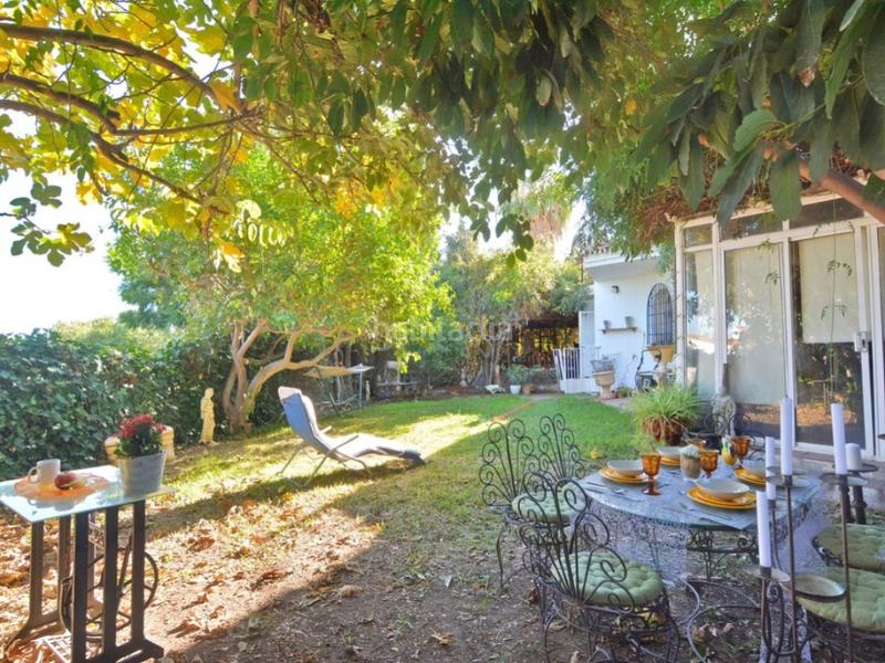 Foto 46050ffe-a0c5-4dd5-a625-6260614f1a89. Chalet con parcheggio in campo de Mijas Mijas