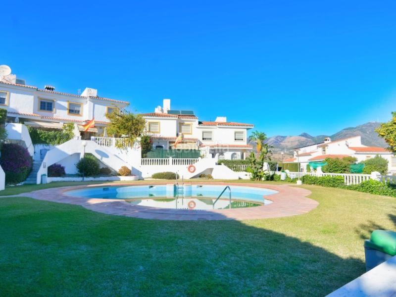 Foto 4cd3cda3-7ecd-442c-9462-b2c9115a304f. Chalet con parcheggio in campo de Mijas Mijas