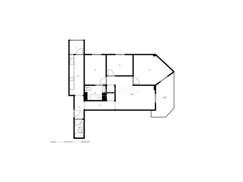 Foto f36ecc55-3da6-4daf-9477-13358054236b. Penthouse with heating parking in Centro ciudad Fuengirola