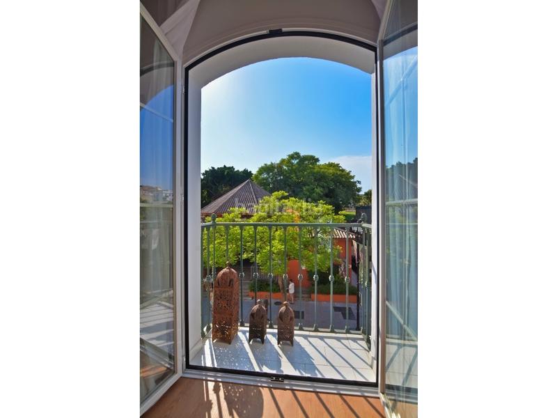 Foto 385ae77b-aaf4-4d44-90d4-94c7d49c55e8. Piso exclusiva vivienda reformada en pleno centro en Fuengirola