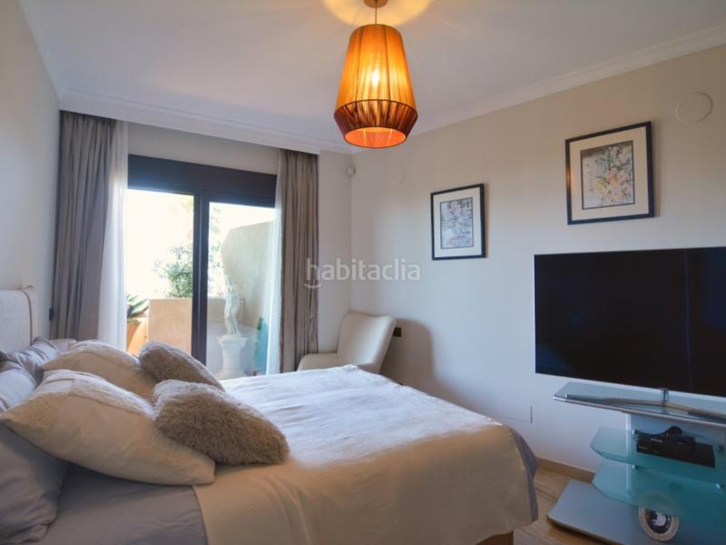 Foto 84c6920a-e52e-44e9-8d85-bff8d3c52f32. Piso exclusiva propiedad en complejo de lujo en torreblanca baja en Fuengirola