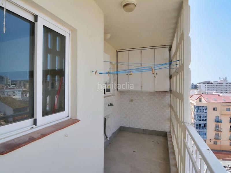 Foto 4fadea93-cba5-4d3f-a9ac-c82fd2cef205. Appartamento in Puerto Deportivo Fuengirola