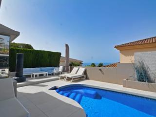 Casa  Calle aliso (higueron). Villa de lujo con vistas al mar en el higuerón  fuengirola