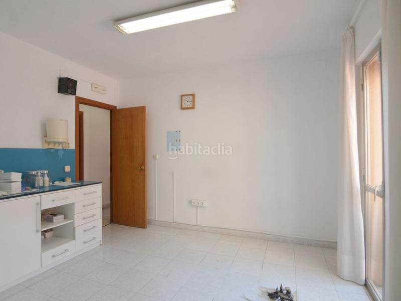 Foto bf5b4a29-5e52-4415-8393-ea025ce867bf. Appartamento in Puerto Deportivo Fuengirola