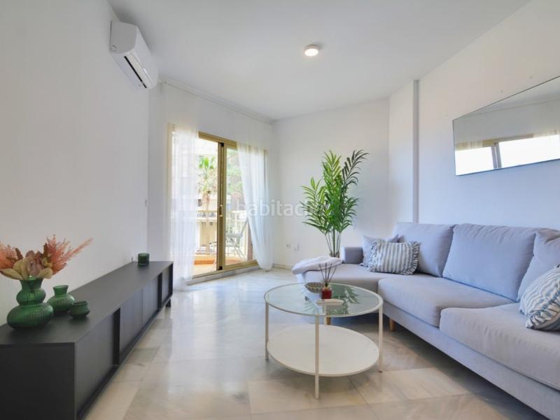 Foto 9ee7cf8a-d45c-46a1-8670-77e818bc31ba. Location appartement dans Castillo Sohail - Myramar Fuengirola