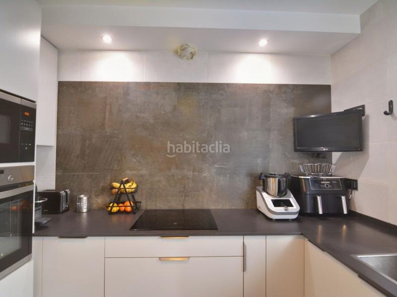 Foto 7e5daf6b-27c9-4000-b4fa-645cdeeb45ff. Casa amb calefacció aparcament a Centro ciudad Fuengirola