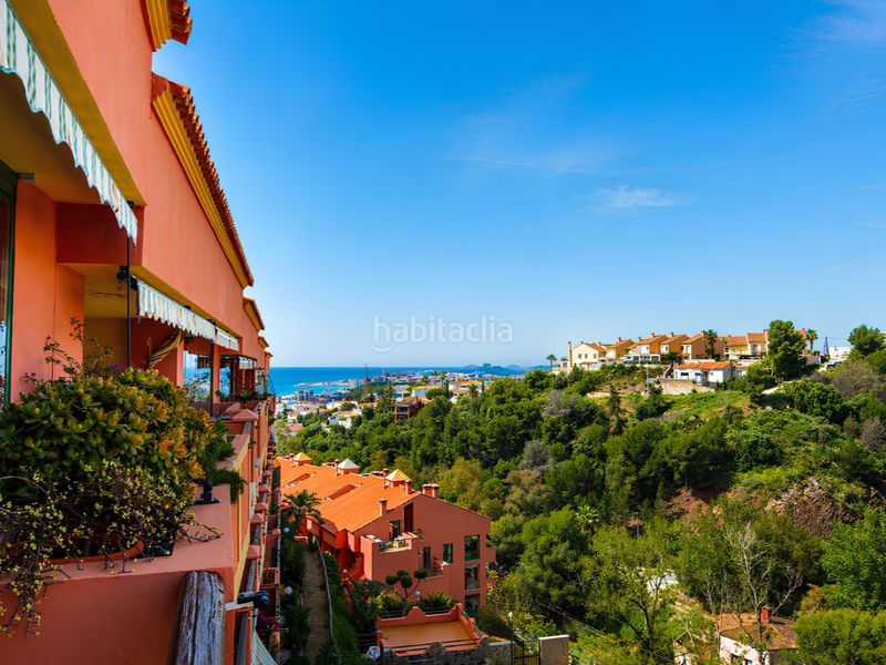 Foto 4cd3e17a-9011-4110-9c0b-6844653a7175. Pis amb aparcament a Torreblanca del Sol Fuengirola