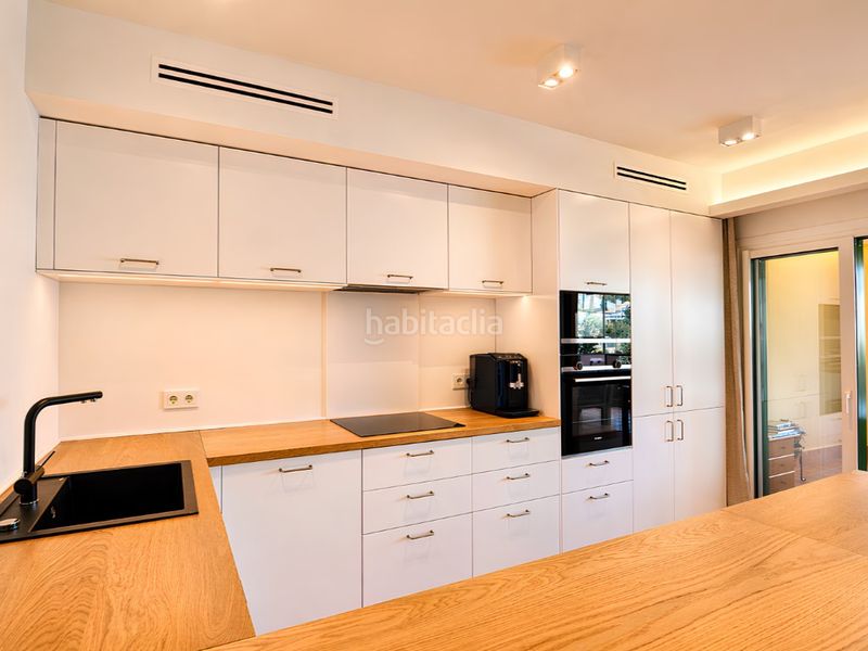 Foto 898dca83-9b30-494c-ba41-6eebc7a7c08c. Pis amb aparcament a Torreblanca del Sol Fuengirola