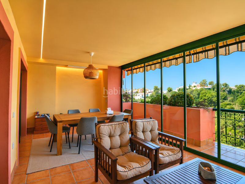 Foto aaac8317-c0bd-4fa5-a6c5-085aa7cd3d16. Pis amb aparcament a Torreblanca del Sol Fuengirola