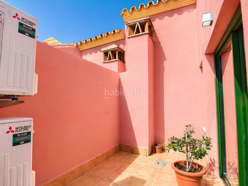 Foto d5e30ca0-babb-4f25-9592-7a9f87f1e408. Pis amb aparcament a Torreblanca del Sol Fuengirola