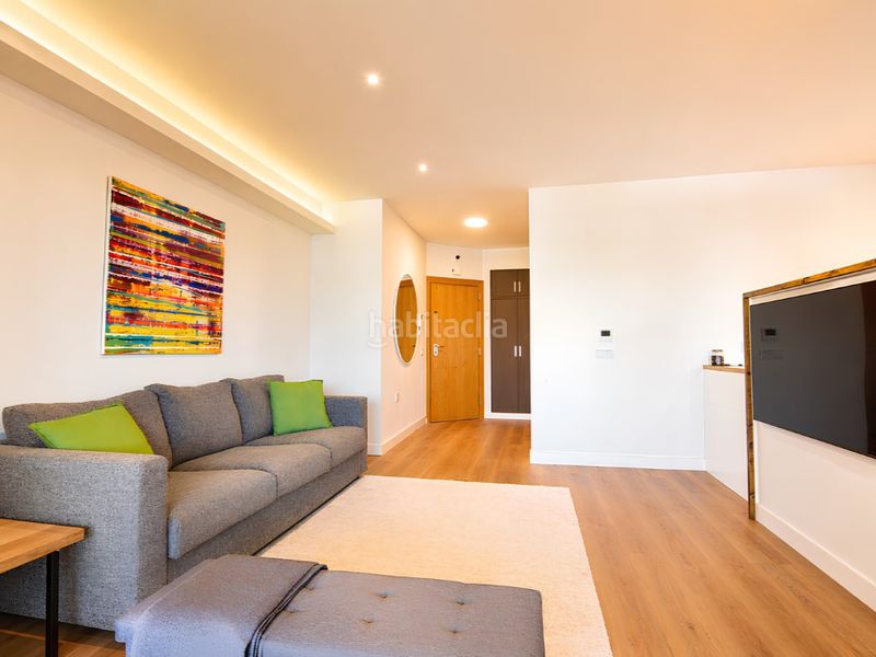 Foto de923bda-3a21-485a-87fd-3d0cbe21a23b. Pis amb aparcament a Torreblanca del Sol Fuengirola