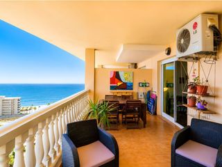 Appartamento  Calle sierra nevada. Exclusivo piso con vistas al mar en la prestigiosa urbanización