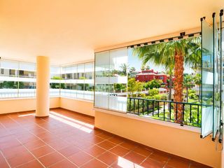 Appartement  Calle acebuche de la torre. Ubicado en la prestigiosa zona de mijas golf, dentro de la conso