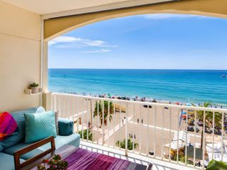 Piso  Paseo maritimo rey de españa. Vive el sueño mediterráneo en este precioso apartamento en prime