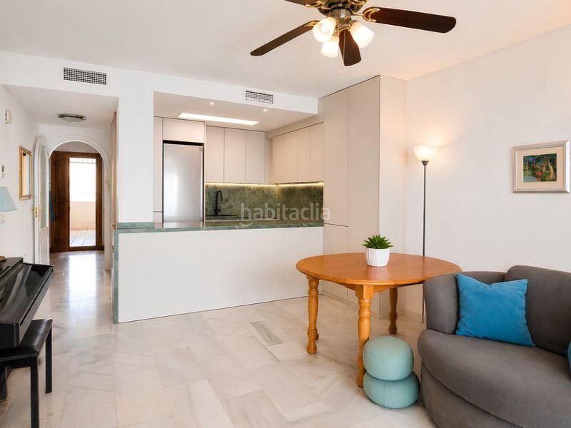 Foto 9d6bd810-4e07-4413-ad9e-419aea67f10b. Piso vive el sueño mediterráneo en este precioso apartamento en primera línea de playa. en Fuengirola