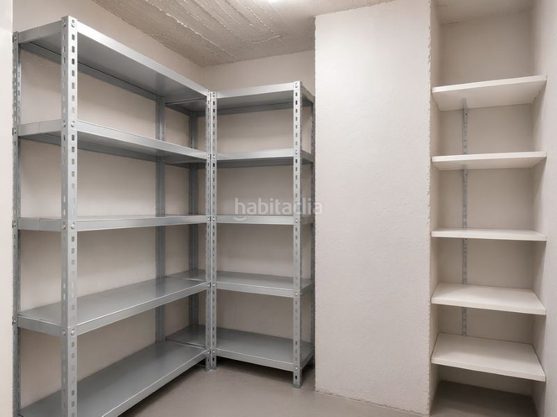 Foto dd98bf0a-3a18-4057-abcd-332aabb2c6f6. Piso vive el sueño mediterráneo en este precioso apartamento en primera línea de playa. en Fuengirola
