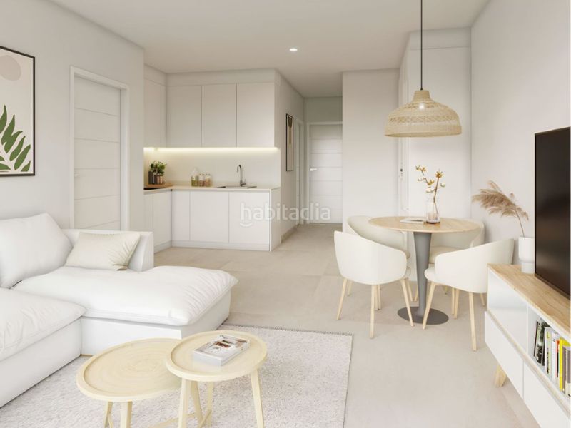 Foto 7e3ac6a1-935e-479b-ac17-309e79e3380f. Piso magnífico apartamento a un paso de la playa en Fuengirola