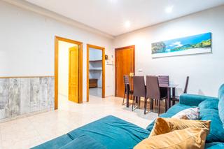 Etagenwohnung in Calle Rivas Fernández