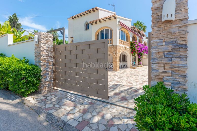 Foto b8bad34c-547f-4b53-88ee-5edfe48f63f9. Chalet en El Portet-Pla del Mar Moraira