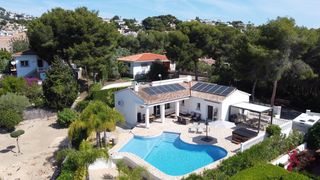 Chalet in Pinar de Advocat-Cometa