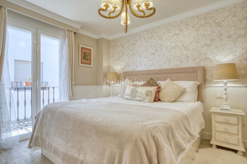 Foto 4bbff1c2-083a-4113-9324-f0304094adaa. Casa adossada amb calefacció a Casco Antiguo Marbella