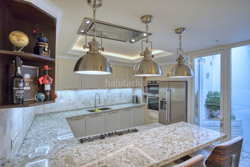 Foto c57c5f28-4518-4340-9daf-7471914749f6. Casa adossada amb calefacció a Casco Antiguo Marbella