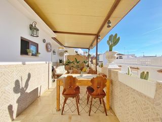 Penthouse in Casco Antiguo. In the heart of the old town  spacious penthouse  open views, pr