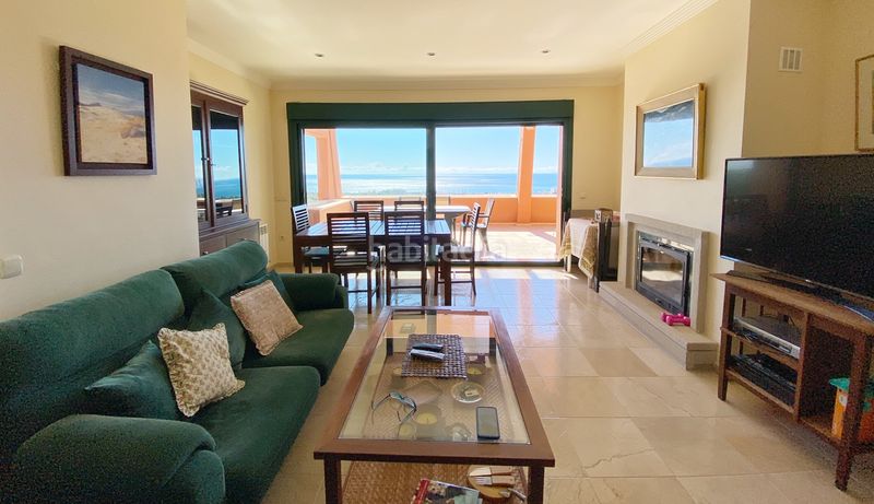 Foto 85fe4105-3048-41af-97c1-cd66f5542bc3. Àtic amb xemeneia aparcament piscina a El Rosario - Ricmar Marbella