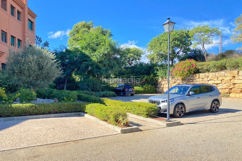 Foto bd61907d-aa0a-43f9-8aca-f56a45d66cf0. Àtic amb xemeneia aparcament piscina a El Rosario - Ricmar Marbella