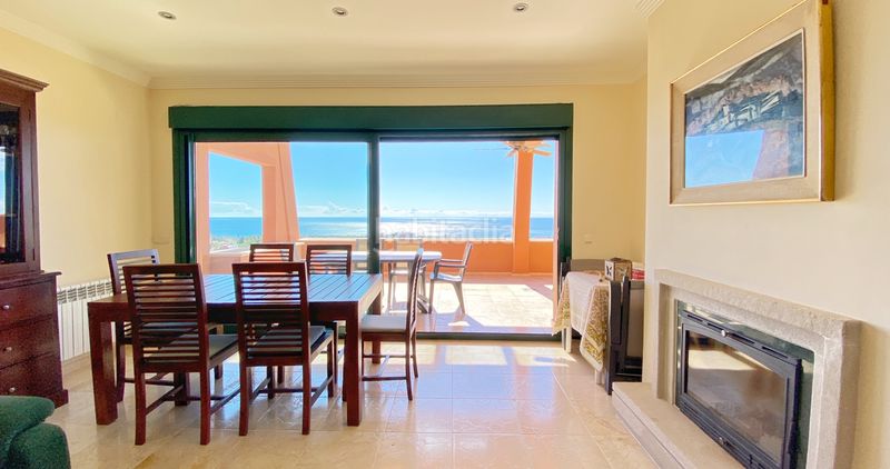 Foto db70e7c4-9c98-4882-8341-4d3abc716eab. Àtic amb xemeneia aparcament piscina a El Rosario - Ricmar Marbella