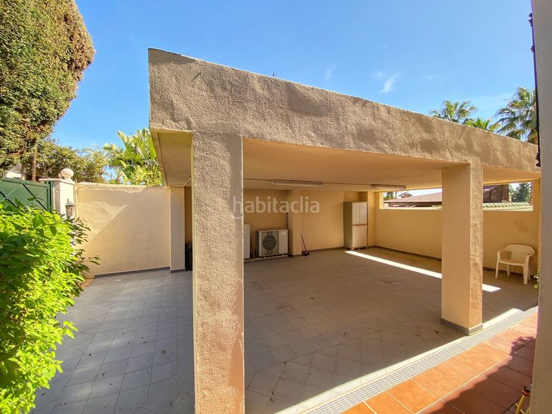 Foto 7c4c3191-fd1f-4033-98be-b2b082963947. Xalet amb xemeneia aparcament piscina a Huerta Belón - Calvario Marbella