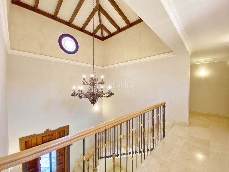 Foto 24381493-584f-42a8-a160-0480bcf99110. Xalet amb aparcament piscina a Sierra Blanca Marbella