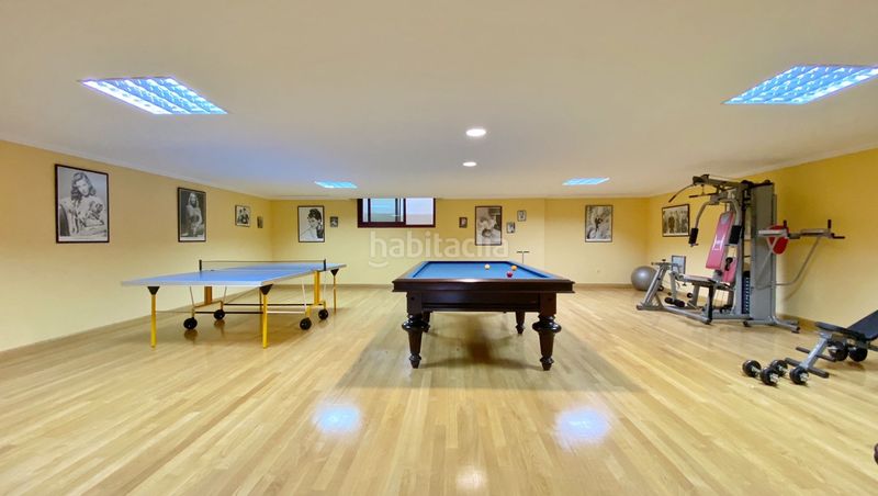 Foto 8bd073e2-d580-490a-900b-87bdf465d440. Xalet amb aparcament piscina a Sierra Blanca Marbella