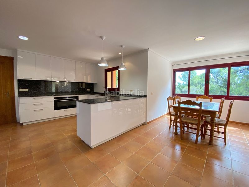 Foto ec6b5d57-d790-4ddd-b8bc-bcb14b74dbd0. Xalet amb aparcament piscina a Sierra Blanca Marbella