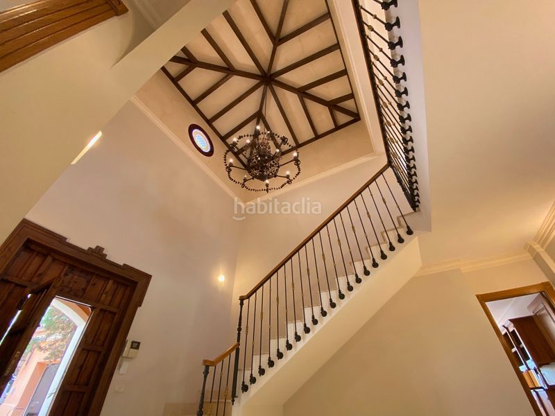 Foto fecd2364-ad45-446d-b87c-8beebd279e10. Xalet amb aparcament piscina a Sierra Blanca Marbella