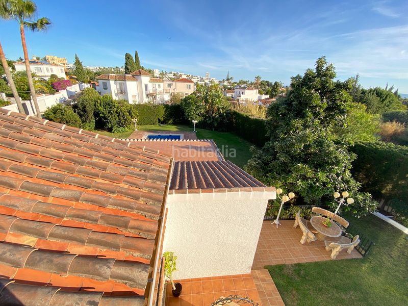 Foto bcd46a2b-de3c-4e95-a23e-b2a67ae28013. Xalet amb xemeneia calefacció aparcament piscina a Marbella