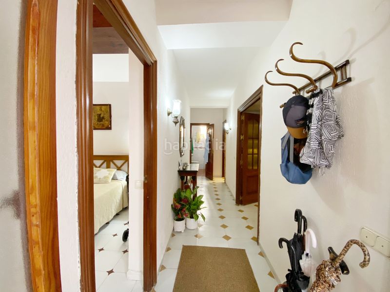 Foto 0e78f7cb-8d8c-4230-a6f6-38256c6e9a71. Casa adossada a Casco Antiguo Marbella