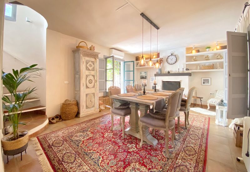 Foto 950aadb5-1ea8-422e-8280-913e6e5a4728. Doppelhaus mit kamin pool in La Carolina - Guadalpín Marbella