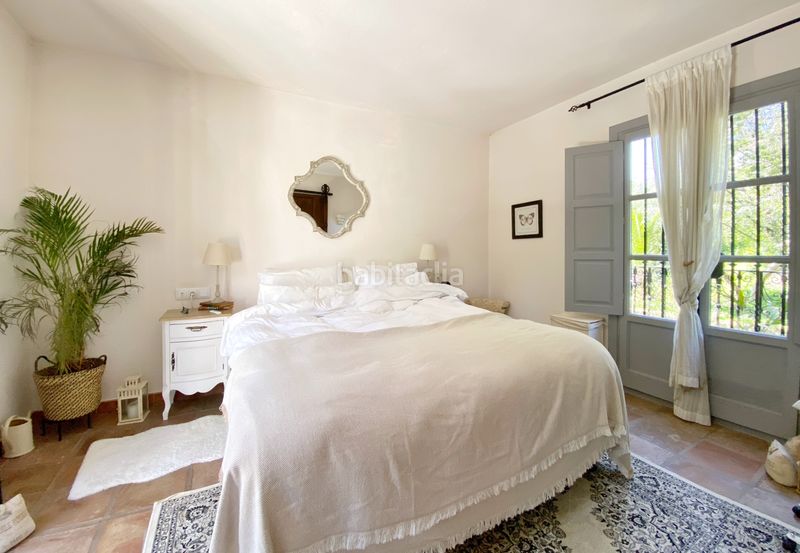 Foto cb0a9ee0-e07e-4028-972a-0faa3c1bef7a. Doppelhaus mit kamin pool in La Carolina - Guadalpín Marbella