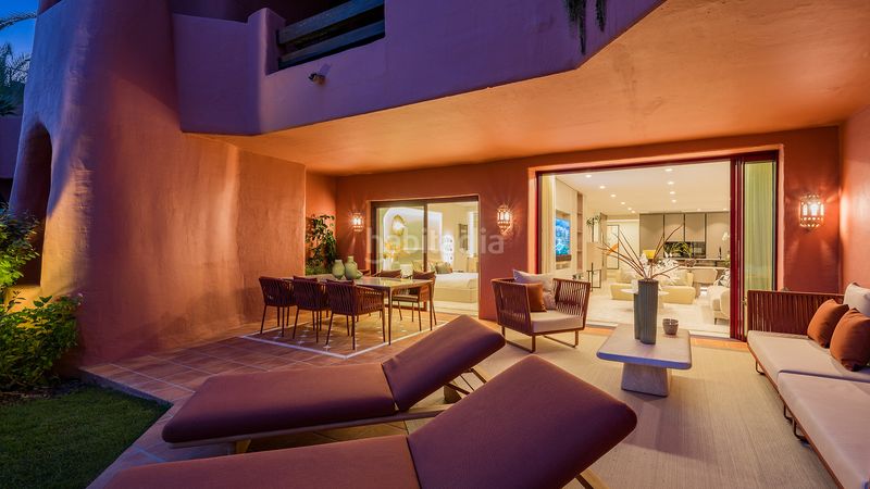 Foto c589ab81-2207-463a-a086-07cbe653b504. Apartament amb xemeneia calefacció aparcament piscina a Estepona