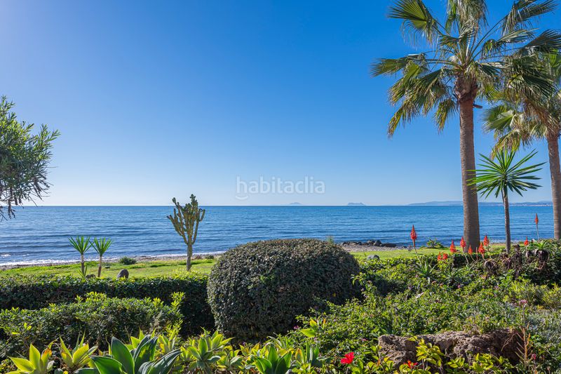 Foto cdef3446-22b0-4a89-bf58-6eff55ace96f. Apartament amb xemeneia calefacció aparcament piscina a Estepona